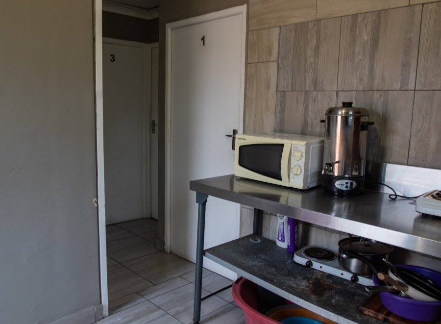 6 Bedroom Property for Sale in Scottsville Western Cape